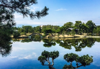 養翠園