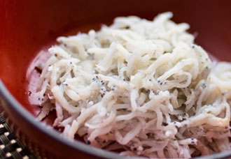 Boiled whitebait