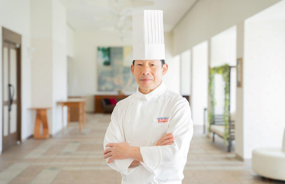 Executive Chef HIROFUMI NISHIOKA