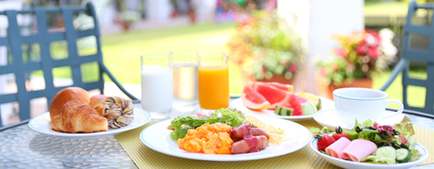 朝食のご案内